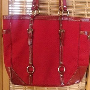 Coach  bag, east west, signature great condition